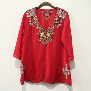 Johnny Was‎ Blouse Women’s Small Red Floral Embroidered Top Boho Colorful